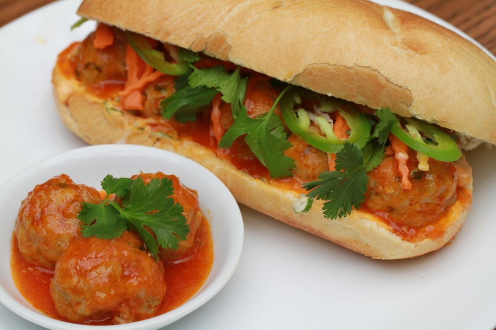 Những viên xíu mại đầy thịt được nêm nếm đậm đà
